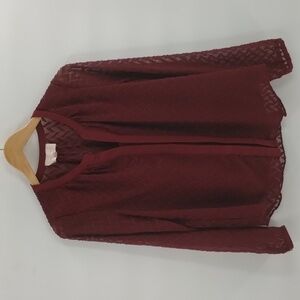Skies are Blue maroon zig zag texture blouse size medium sheer sleeves and back